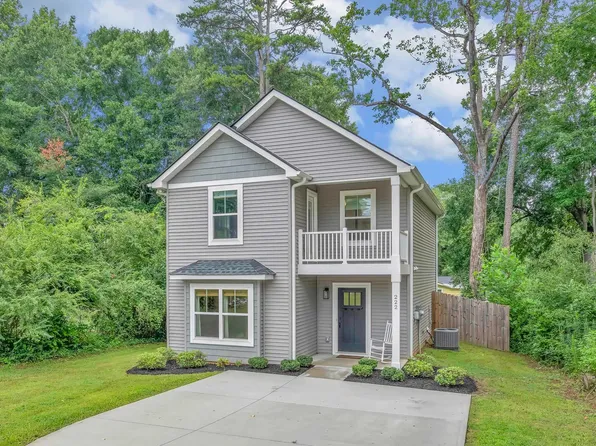 222 West Rd, Travelers Rest, SC 29690
