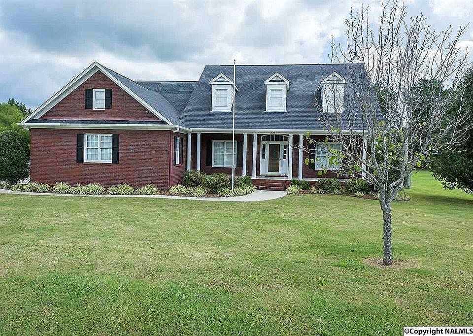 1st image of 221 Dupree Dr