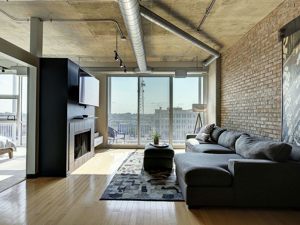 100 W 5th St # 1-610, photo 9