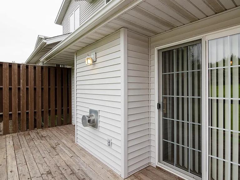2613 Rushmore Dr — Photo 22