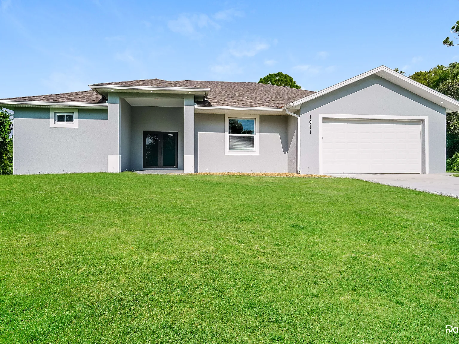 3 bed, 2.0 bath, 1751 sqft, $2,435 — Photo 1