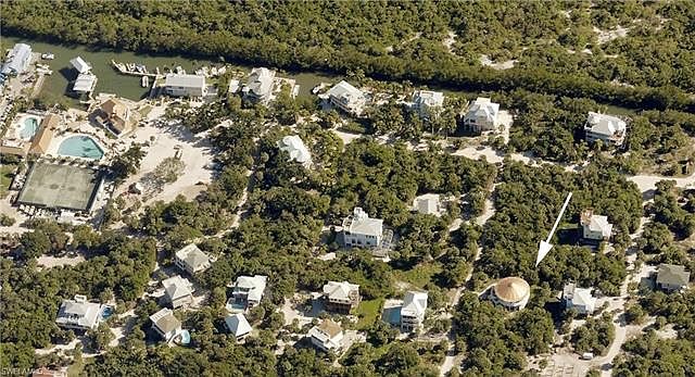 2nd image of 4451 Smugglers Dr