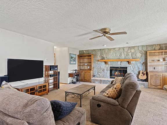4th image of 3811 Calle Olivo NE