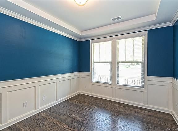 4th image of 202 Smithfield Dr