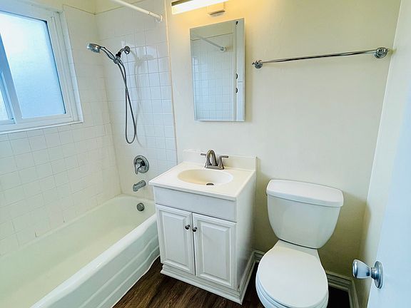 4th image of 2244 Tampa Ave #D