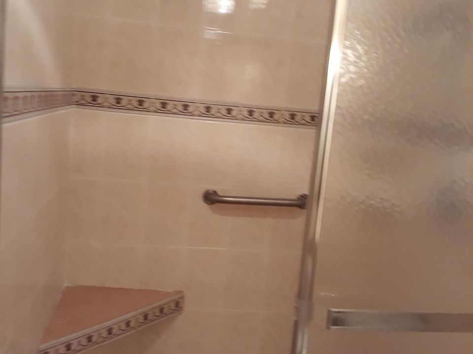 1st image of 118 S Halifax Ave APT 301