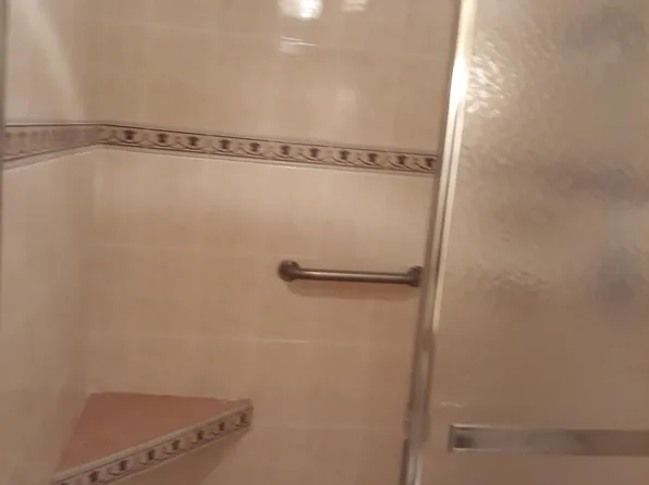 118 S Halifax Ave APT 301, Daytona Beach, FL 32118