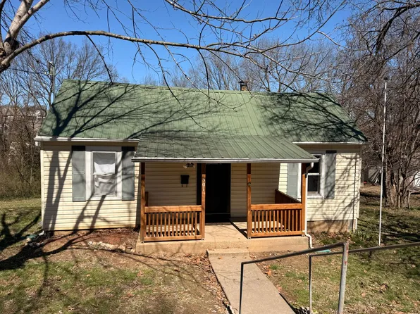 301 Vondera Ave, Union, MO 63084