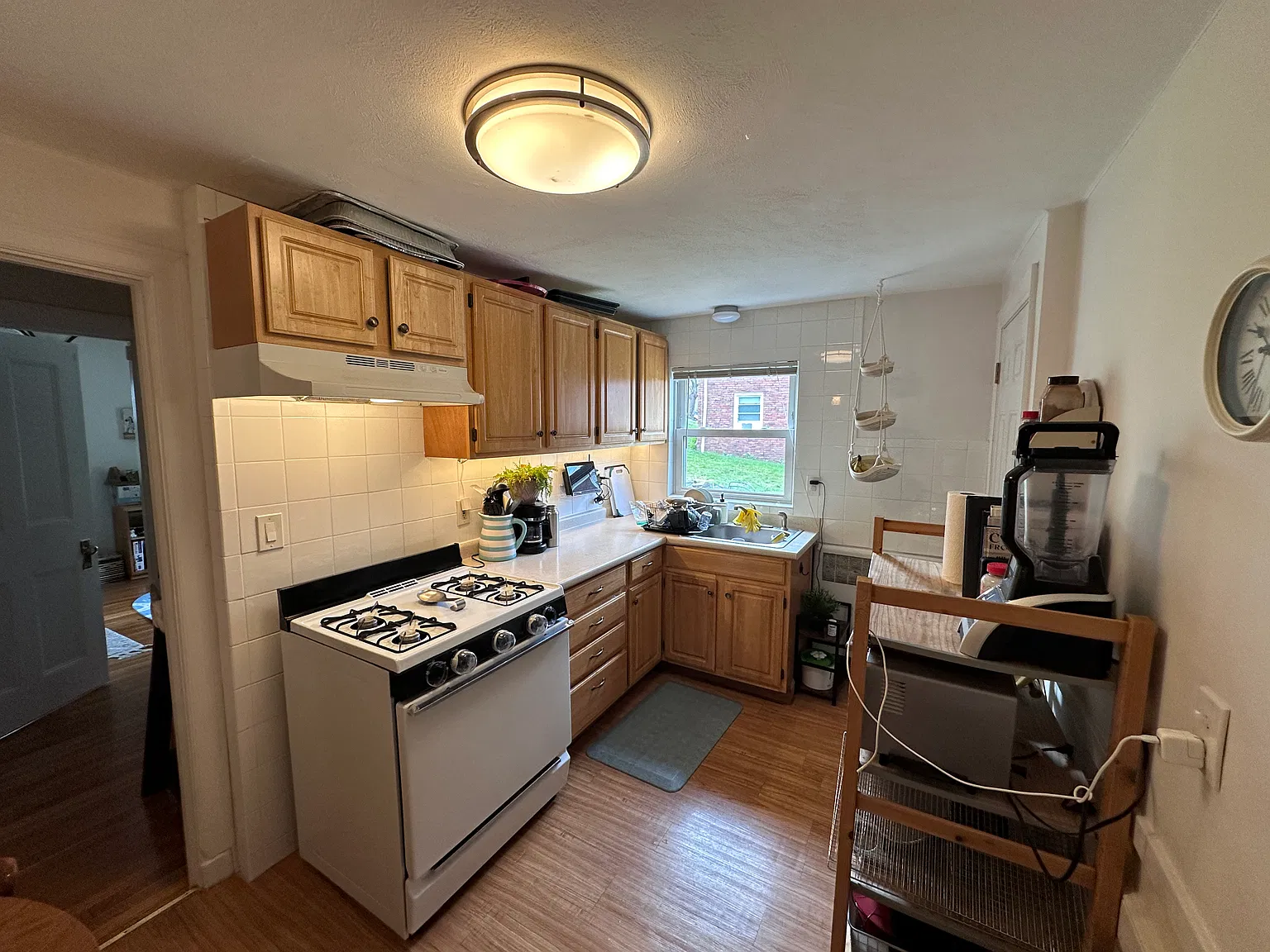 182 Summit Ave — Photo 4