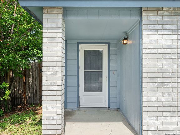 3rd image of 7711 ALVERSTONE WAY