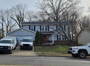 3680 Lemay Woods Dr, Saint Louis, MO 63129