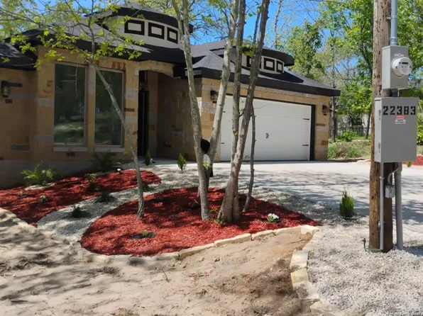 22383 MATHIS RD, San Antonio, TX 78264