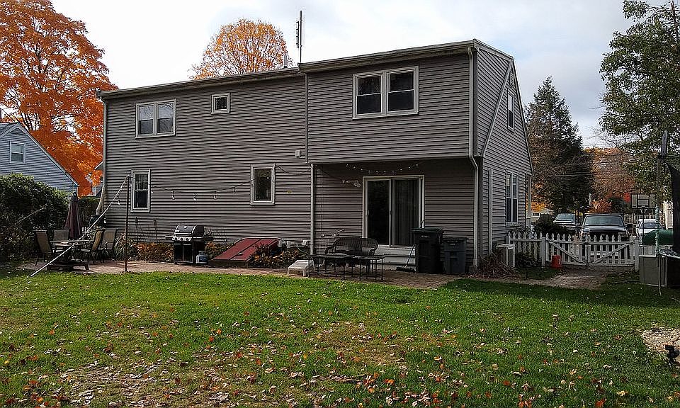 2nd image of 27 Sylvester Rd