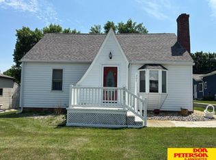 207 W Main St, Hartington, NE 68739