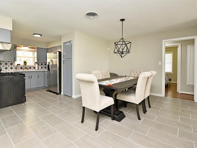 6330 Mobud Dr — Photo 11