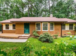 6924 Wade Dr, Cary, NC 27519