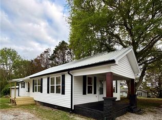 525 Wildcat Bridge Rd, Royston, GA 30662