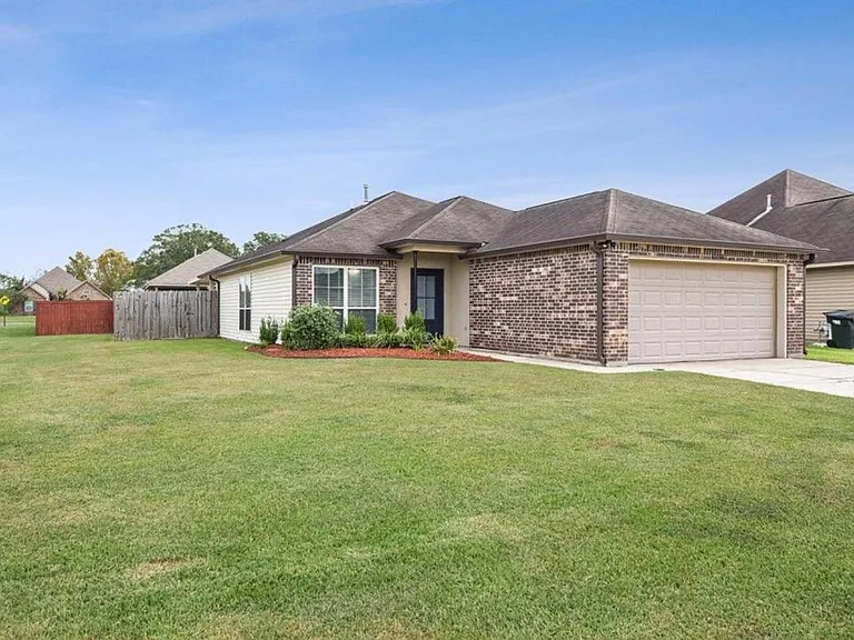 42288 Palmstone Ave — Photo 2