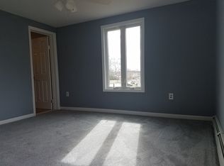 240 Mount Sinai Coram Rd, Coram, NY 11727