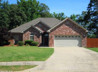 3307 Crepe Myrtle Cv, Benton, AR 72015