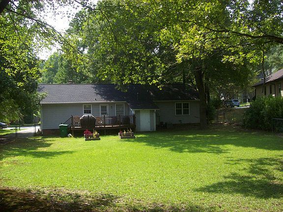 5th image of 103 Bendingwood Cir