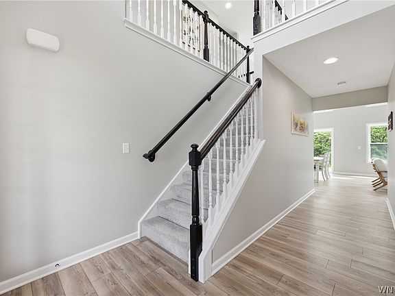 5th image of 13 Canalview Ter