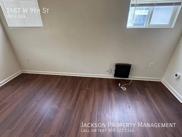 1487 W 9th St — Photo 12