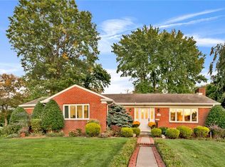 125 Bertha Pl, Staten Island, NY 10301