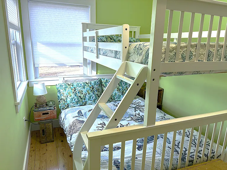 Bunk bed room