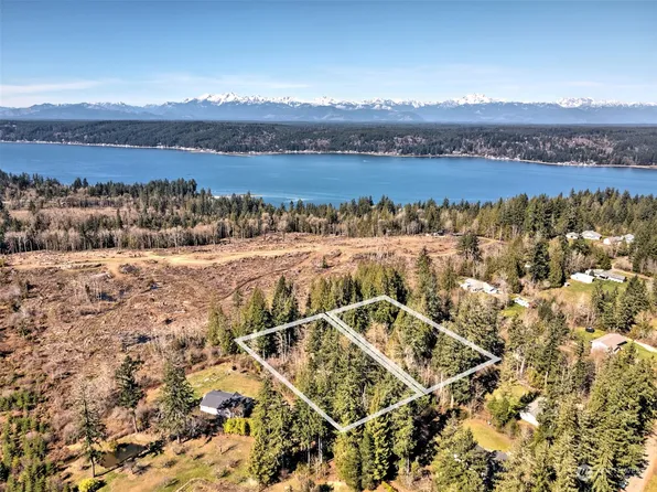 2 XXX Cedar Street, Belfair, WA 98528