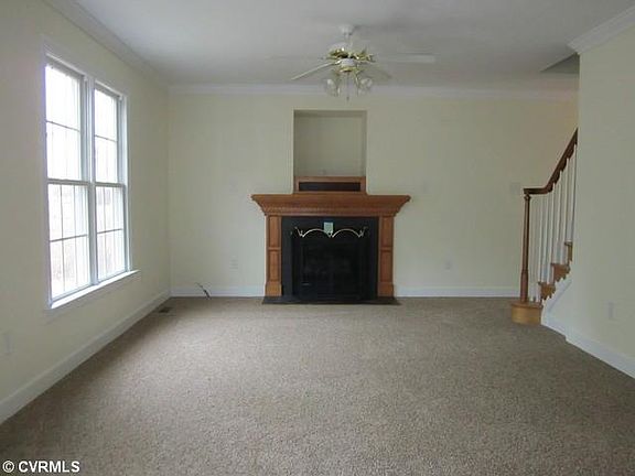 4th image of 3510 Hilton Dr