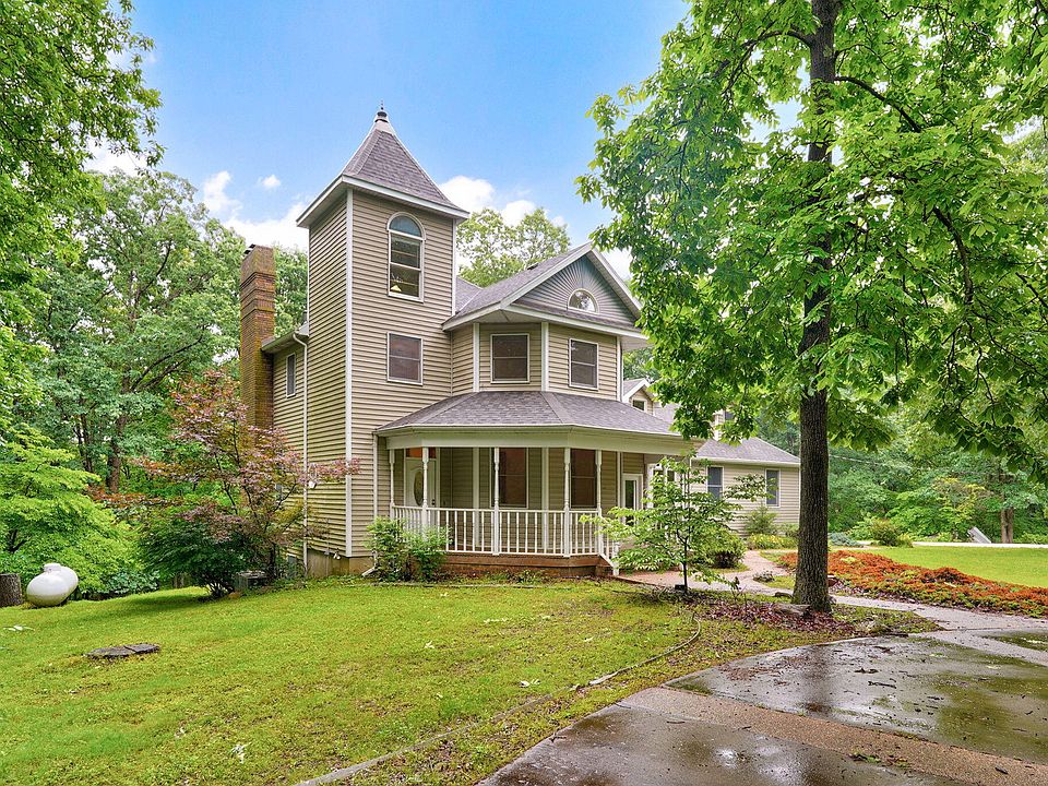 1st image of 202 Briarwood Lane