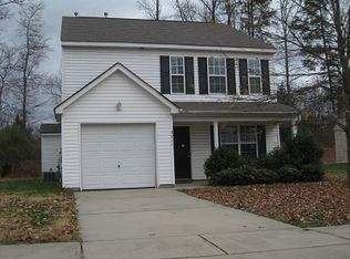 7711 Hidden Creek Dr, Charlotte, NC 28214