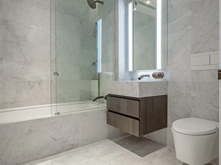 130 William St #34D — Photo 14