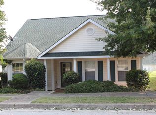 426 Fairlawn Dr, Stockbridge, GA 30281