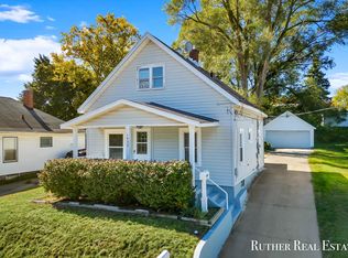 1433 Emerson Ave NW, Grand Rapids, MI 49504