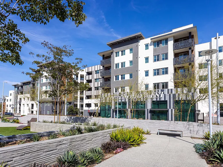 Alexan Noho West — Photo 111