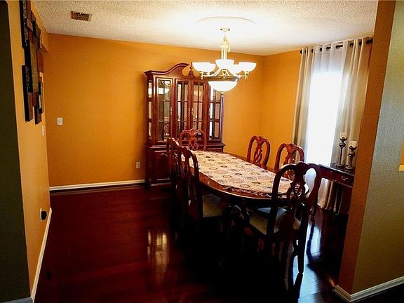 4th image of 1846 Vale Dr
