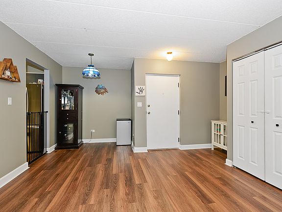 3rd image of 18035 S Royal Oak Ct #1