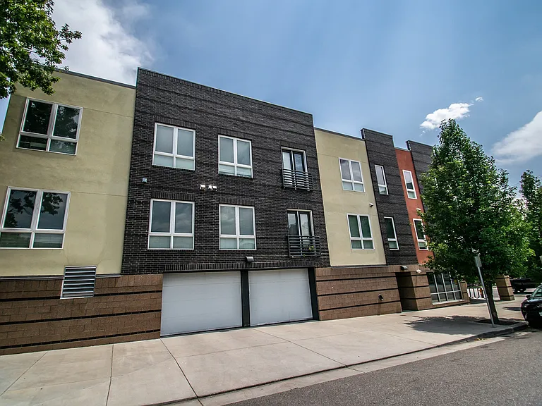 Zuma Apartments — Photo 9