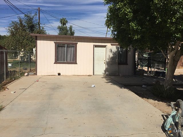 2nd image of 511 W 8th St