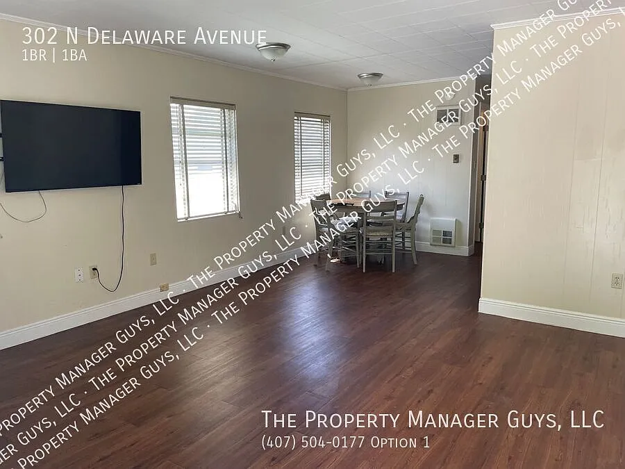 Building Photo - 302 N Delaware Ave