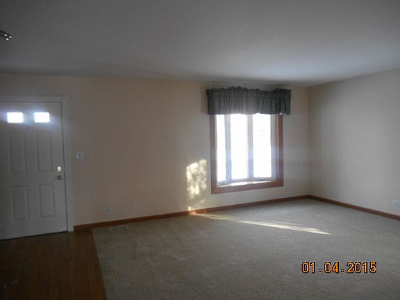 4th image of 1539 W Richmond St