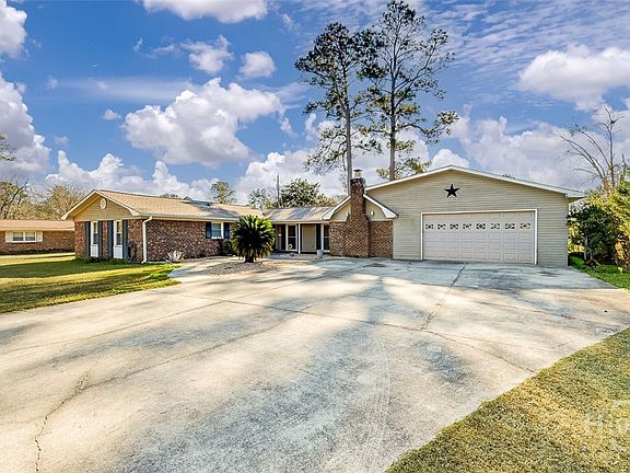 2nd image of 5 Ponderosa Drive