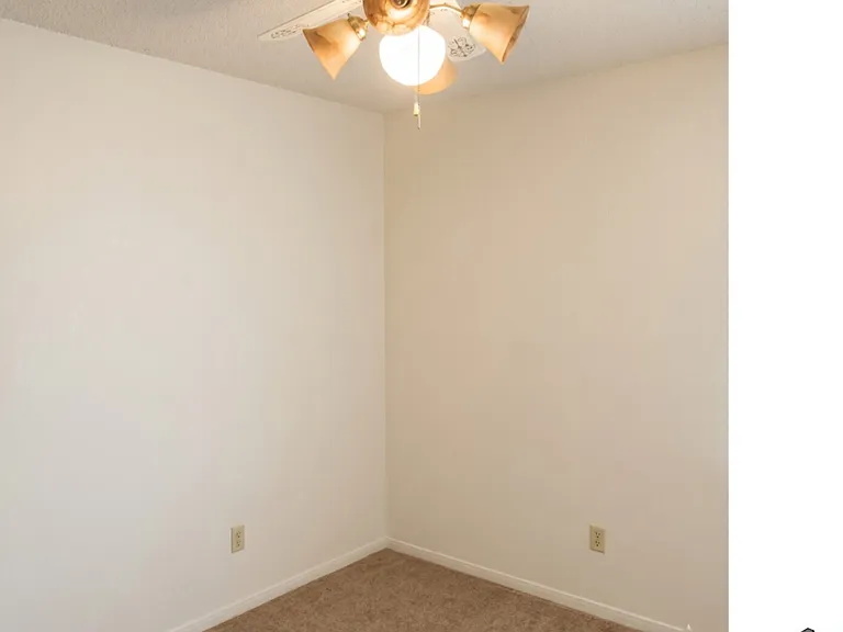1107 Tyler Dr — Photo 8