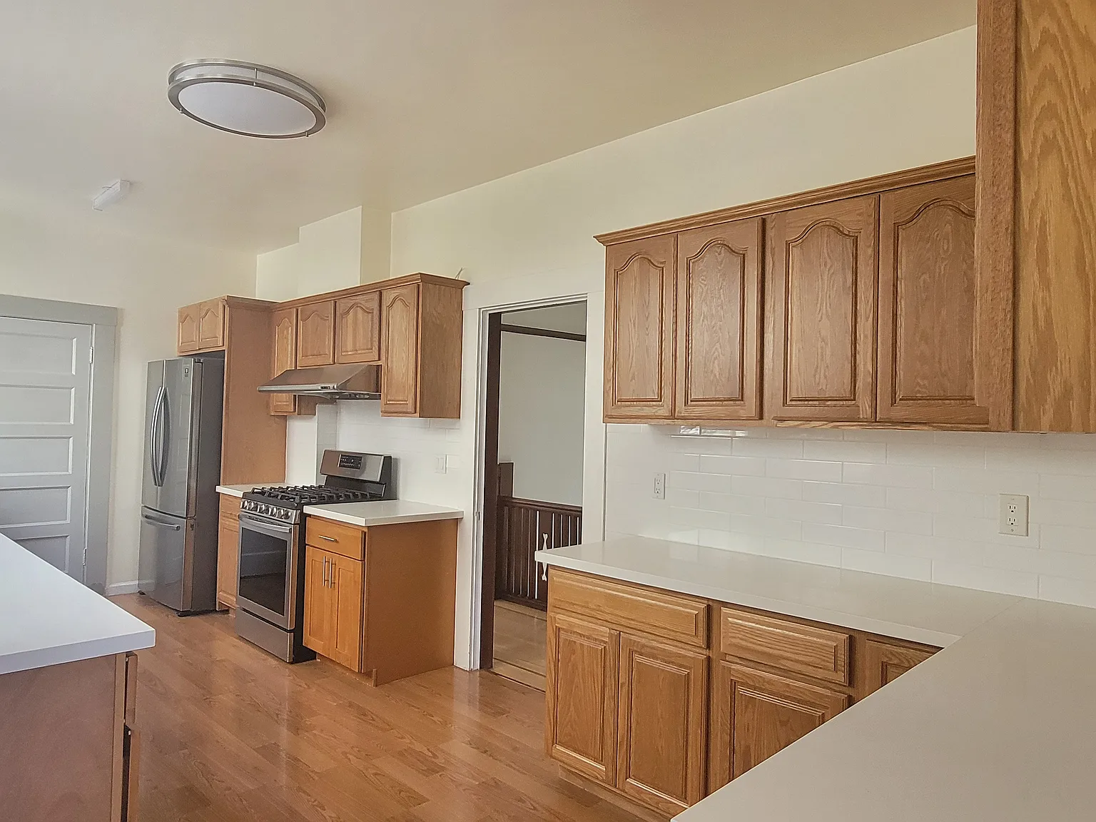2 bed, 1.5 bath, $4,800 — Photo 4