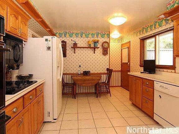4th image of 406 W 136th Street