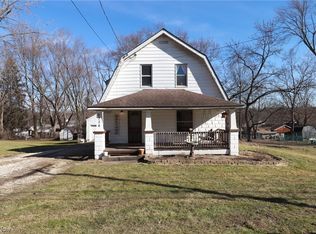 6334 Spring St, Ravenna, OH 44266