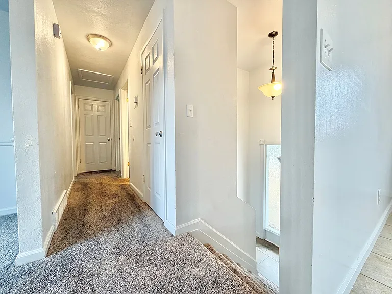 7685 S 2550 W — Photo 11