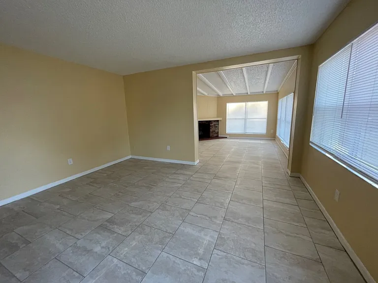 3709 Needles Dr — Photo 8